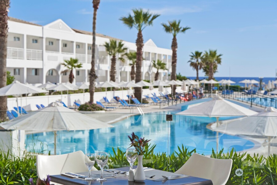 sandy_beach_elia_restaurant_4